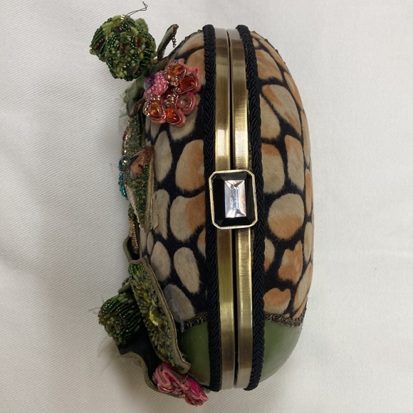 Mary Frances vintage beaded purse - Picture 15 of 16